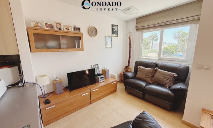 South-Facing Apartment Condado de Alhama