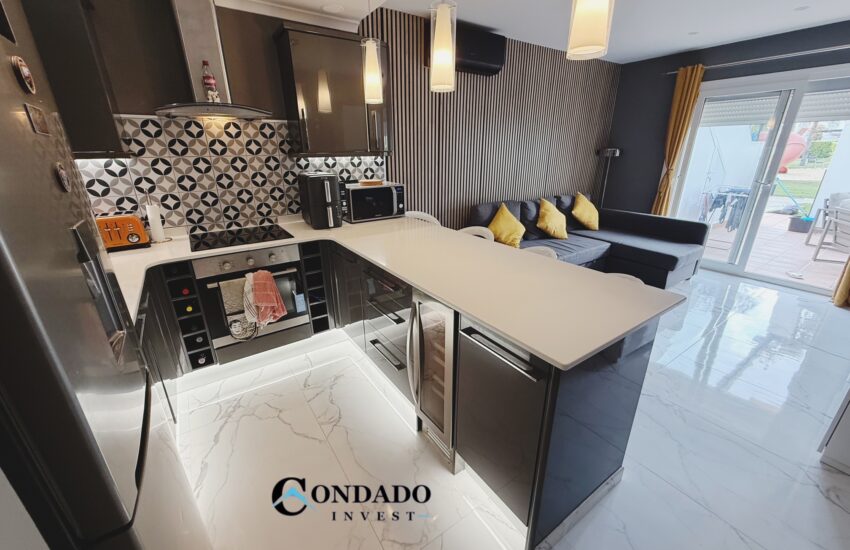 Apartment in Naranjos 5